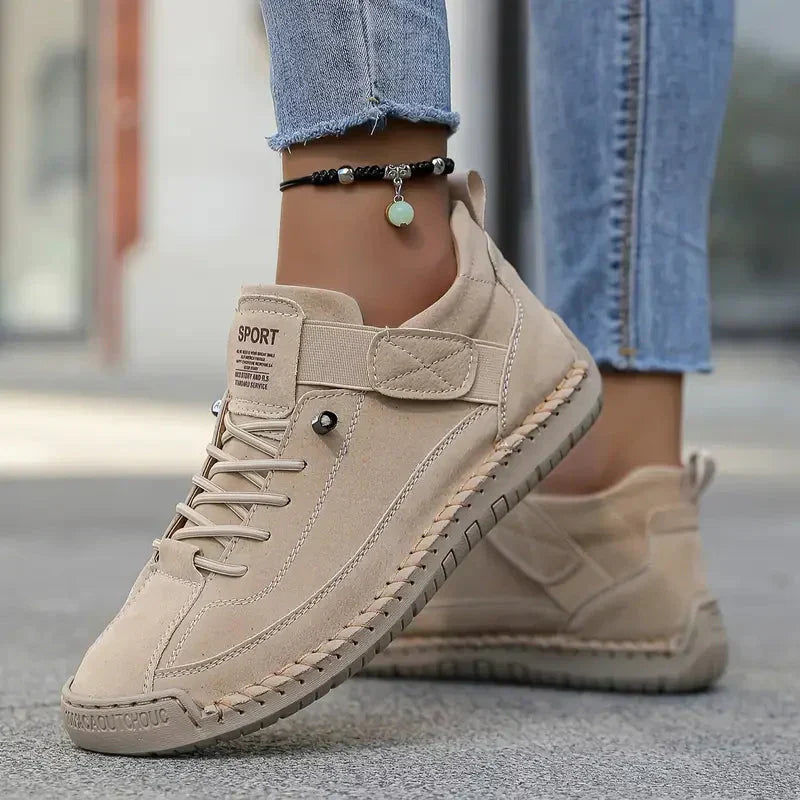 Clover™ | Lightweight Orthopaedic Sneakers — Final Edit