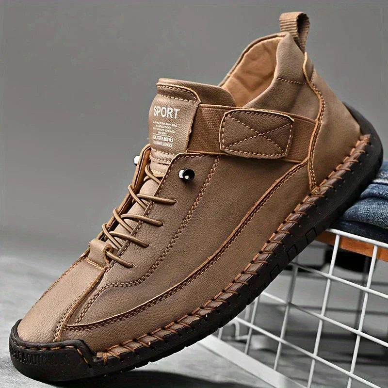 Clover™ | Lightweight Orthopaedic Sneakers — Final Edit