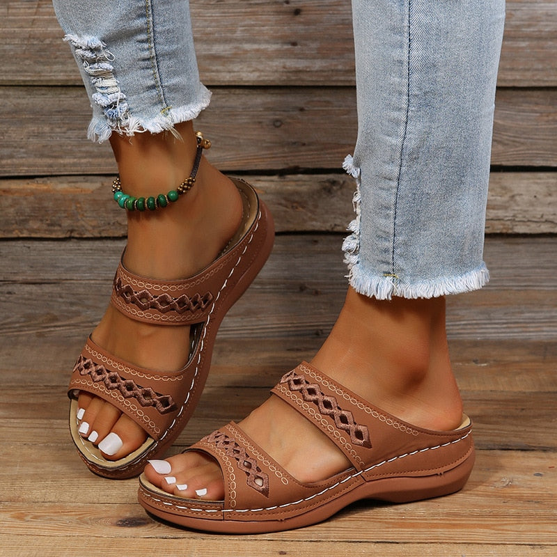 Women's Orthopedic Sandals with Arch Support and Podiatric Shaped Footbed